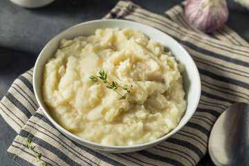 Creamy Homemade Garlic Mashed Potatoes