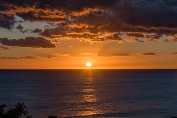 Beautiful sunset on Oahu's west coast, Hawaii