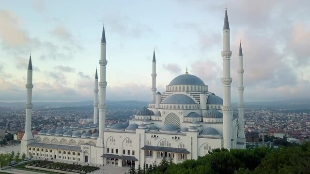 A beautiful scenery of the Grand Camlica Mosque in Istanbul, Turkey