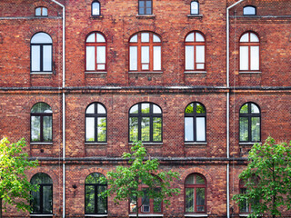 Obraz premium Facade of an old block of house.