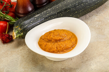 Vegetarian cuisine - Zucchini puree with herbs