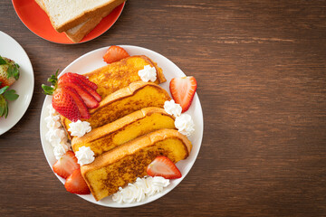 french toast with fresh strawberry and whipping cream