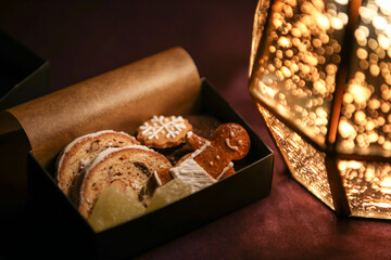 クリスマス　クッキー　シュトーレン　パネトーネ　ランプ