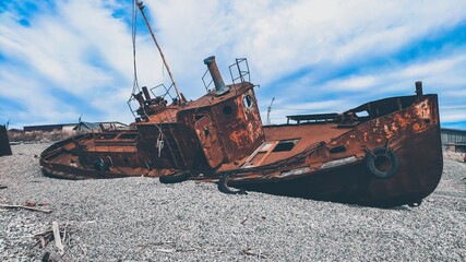 Fototapeta na wymiar old boat