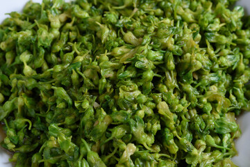Delicious stir-fried cowslip creeper