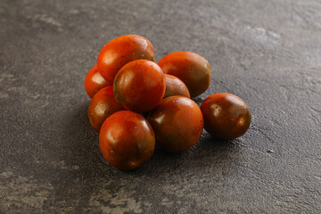Cherry Kumato - black juicy tomato