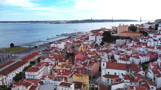 Lisboa - Vista aerea de Alfama