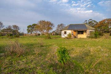 Fototapeta na wymiar Abandoned farmhouse in South Africa