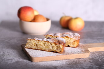apple pie charlotte is on the table