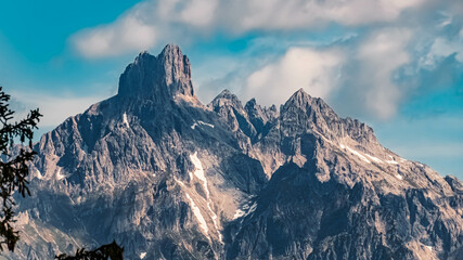 Obraz premium Beautiful alpine summer view with the famous Bischofsmuetze summit at the Rossbrand summit near Filzmoos, Salzburg, Austria
