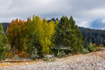 September Snow and Fall Colors on Rabbit Ears ass