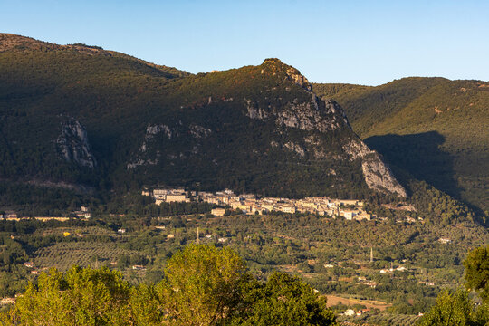 Cesi, frazione del Comune di Terni (TR), visto da San Gemini (TR).