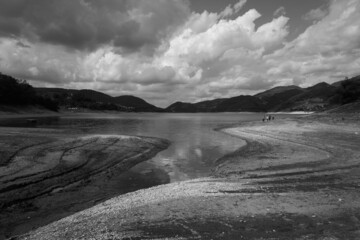 Panoramic view of Lake Turano in central Italy