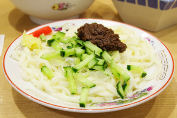 盛岡三大麺の一つであるじゃじゃ麺