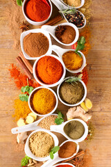 Obraz na płótnie Canvas set of herbs and spices