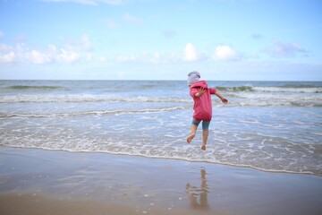 Morze Bałtyckei Dziecko zabawa wakacje