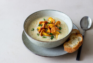 Cream soup with mushrooms chanterelles. Healthy eating. Vegetarian food.