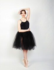 junge ballerina tänzerinn frau teen weißer hintergrund isoliert pose studio ballett © fotoak80