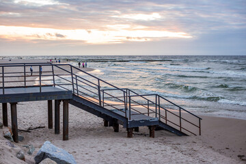 Morze Bałtyckie schody zachód słońca - obrazy, fototapety, plakaty