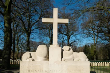 Fotobehang Monument of the Military War Cemetery Grebbeberg, Utrecht province, The netherlands © Holland-PhotostockNL