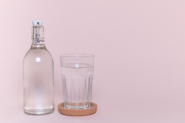 reusable silicon cup and glass bottle without plastic