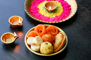 Diwali sweets jalebi Jhangiri Gujiya peda jndian Sweet dessert mithai festival Dussehra Holi ganesh chaturthi Ram navami Durga pooja ashtami Navratri Mumbai Kerala India 