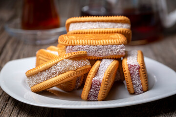 Turkish Delight with Biscuit Sandwich called Kistirma (Turkish name; lokumlu bisküvit - bisküvit arası lokum)