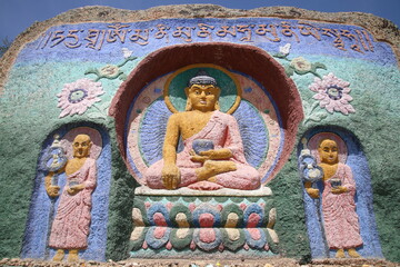 Obraz premium Sculpture of Buddha at Ariyabal Meditation Temple in Gorkhi-Terelj National Park, Mongolia