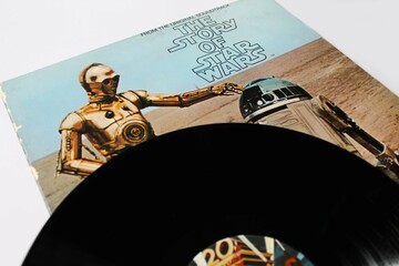 Obraz premium The Story of Star Wars is a 1977 record album of the events depicted in the film Star Wars. Produced by George Lucas and Alan Livingston. Album on vinyl record. Taken in Miami, Fl on October 30, 2021.