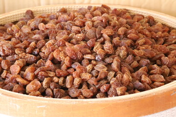 dried berries