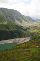 Fototapeta premium Unterer Bockhart lake in Sportgastein, Austria