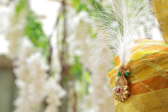 indian wedding full story with bridal and groom start to end with fashion & tasty food, jewelry & decoration saptapadi samayu javtal ganesh Puja beautiful background all wedding rituals sindur - Powered by Adobe