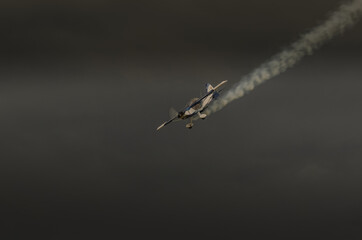 Aviones Acrobacia y paracaidismo © Jorge