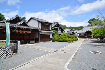 Fototapeta premium 泉涌寺 即成院 境内 京都市東山区