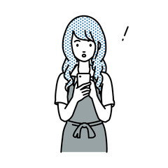 立ってスマートフォンを操作して何かに気づいて驚いたカフェ店員の女性