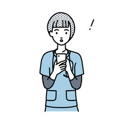 立ってスマートフォンを操作して何かに気づいて驚いた看護師の女性