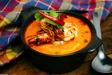 Tom yum soup