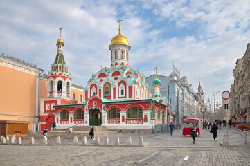 Fototapeta na wymiar Moscow, Russia - September 12, 2021: View of the Church of the Kazan Icon of the Mother of God on Red Square and Nikolskaya Street