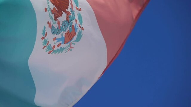 Mexican flag in slow motion 120fps