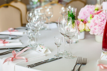 wedding table setting