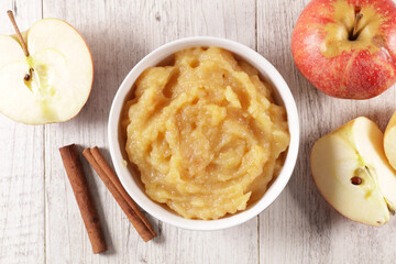 apple sauce- compote with cinnamon