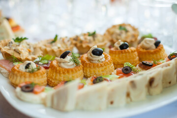 bruschetta with tomato and olives