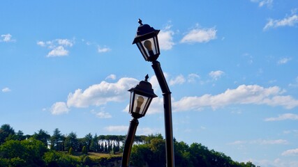 Lamp monument