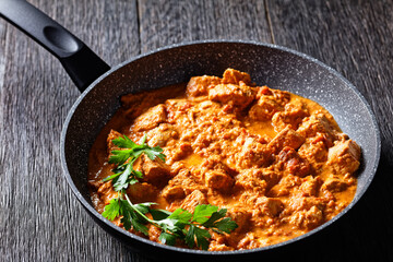 murgh makhani, curry of chicken in tomato sauce
