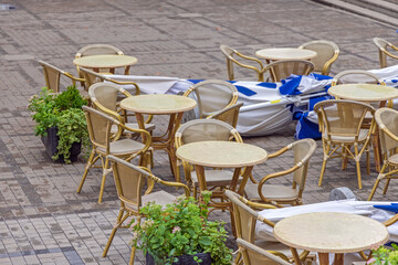Cafe Outside Seating