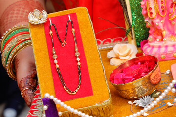 indian wedding full story with bridal and groom start to end with fashion & tasty food, jewelry & decoration saptapadi samayu javtal ganesh Puja beautiful background all wedding rituals sindur