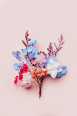 Biodegradable confetti from real dried flowers