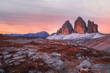 Fototapeta na wymiar Sunset at Tre Cime di Lavaredo (Drei Zinnen) and rifugio Locatelli , Dolomites, South Tyrol