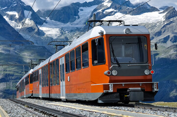Matterhorn Gornergratbahn Schweiz Berg Gipfel Zahnradbahn Alpen Zermatt Wallis Attraktion Strecke...