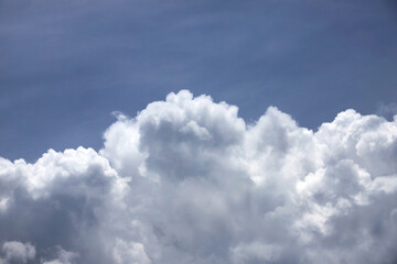 Naklejka na ściany i meble blue sky with fluffy clouds